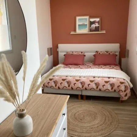 O2mer Διαμέρισμα *